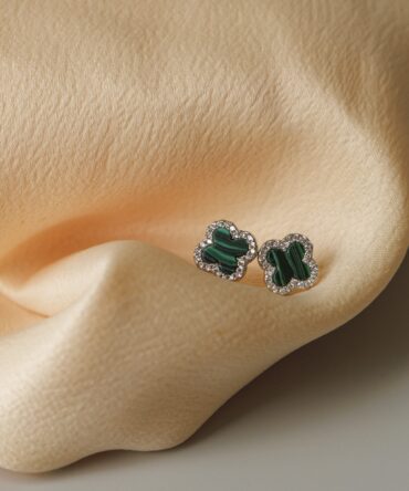 Brinco Trevo em Malaquita com Zircônias – Prata 925